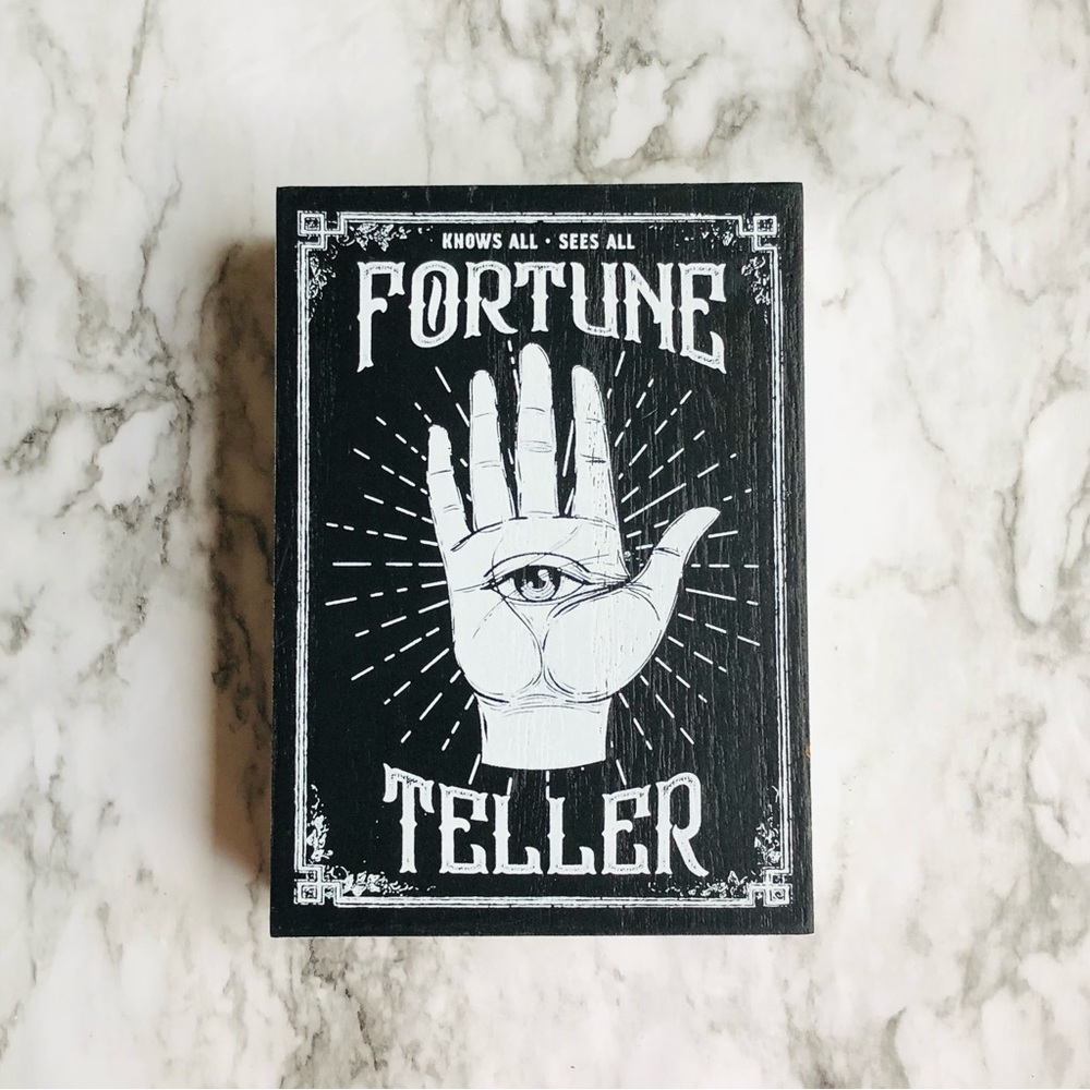 Knows All Sees All Fortune Teller Sign
